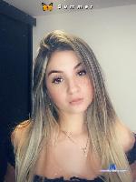 Laura_lpz stripchat livecam show performer room profile