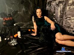 MayaWeber stripchat livecam performer profile
