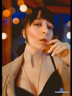 MissBo stripchat livecam performer profile