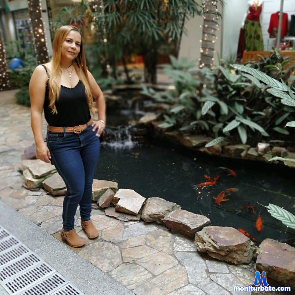 carlotta_stella17 Stripchat performer tag Language Colombian tag Language Spanish Speaking girls ethnicity Latino body Type Curvy hair Color Blonde specifics Big Ass specifics Big Tits specific Shaven hair Color Black age Milf small Audience auto Tag New private Price Eight hair Color Colorful