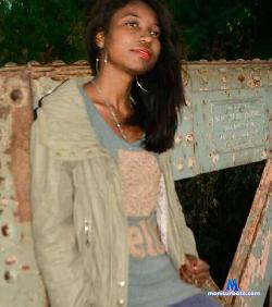 Siahmiah stripchat livecam performer profile