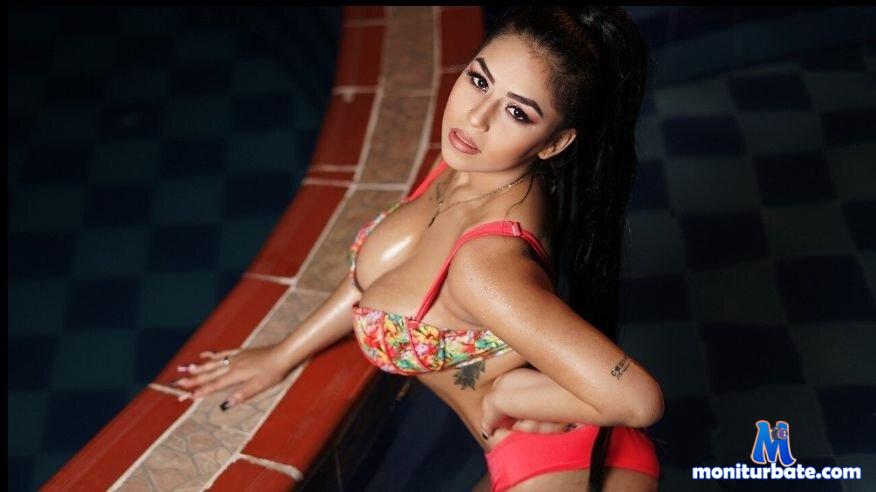 hot_miracles Stripchat performer