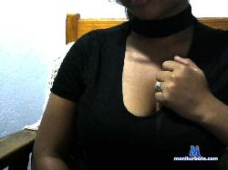 Artinah22 stripchat livecam performer profile