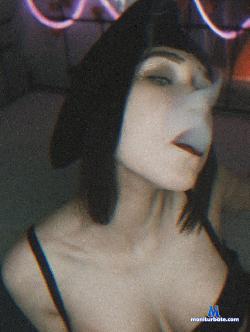 Emilia_Vamp stripchat livecam performer profile