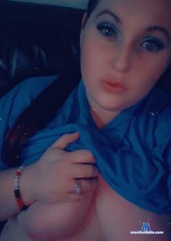 Fluffybunny9856 stripchat livecam performer profile