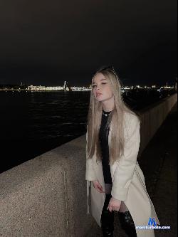 Lina_Mask stripchat livecam performer profile