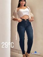 Lizz24h stripchat livecam show performer room profile