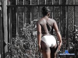 Zuri_Punani stripchat livecam performer profile
