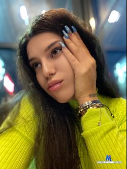 BrianaaMoon stripchat livecam performer profile