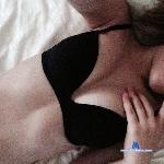 Sabrinabriz stripchat livecam show performer room profile