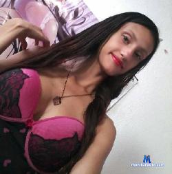 SUZANNE_RUSSO stripchat livecam performer profile