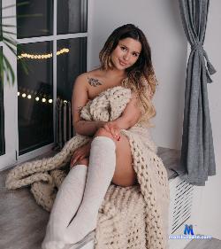 AngelinaCutie stripchat livecam performer profile
