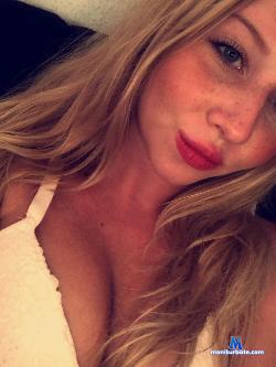 KATEELIFE stripchat livecam performer profile