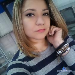 AvrilRc stripchat livecam performer profile
