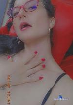 Carolina_Moans stripchat livecam show performer room profile