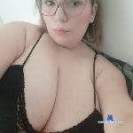 gogolatina stripchat livecam show performer room profile