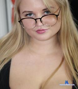 PaigeSwip stripchat livecam performer profile