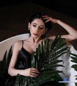 Dark_Angell stripchat livecam performer profile