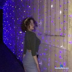 LolaGrande77 stripchat livecam performer profile