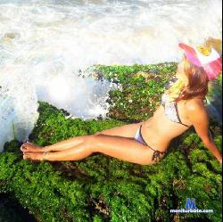 Lily_moons stripchat livecam performer profile