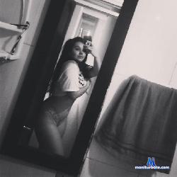 LannaWood stripchat livecam performer profile