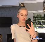 PrettyShawty stripchat livecam show performer room profile