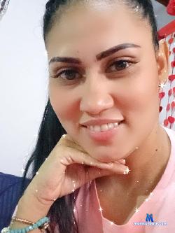 Loraine_wet stripchat livecam performer profile
