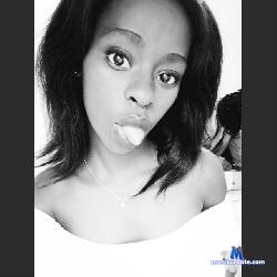 Darkpeachy stripchat livecam performer profile