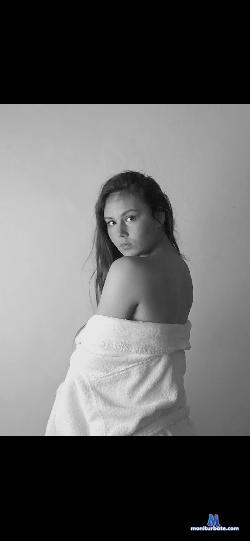 Alien7nebula stripchat livecam performer profile