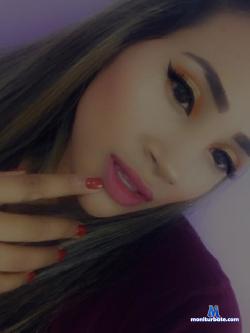 caitlinvergara33 stripchat livecam performer profile