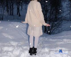 _blum_gam_ stripchat livecam performer profile