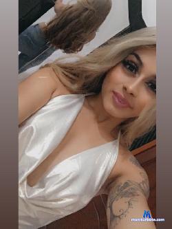 IsisWebb stripchat livecam performer profile