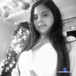 Essmeralda stripchat livecam performer profile