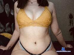 BunnyY2K stripchat livecam performer profile