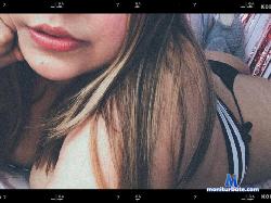 LilySummer stripchat livecam performer profile