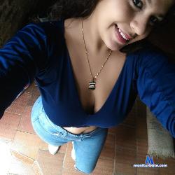 mirandawolf stripchat livecam performer profile