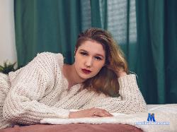 AhegaoMouse stripchat livecam performer profile