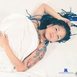 Coralrosee stripchat livecam performer profile