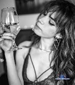 lolapk2tv stripchat livecam show performer room profile