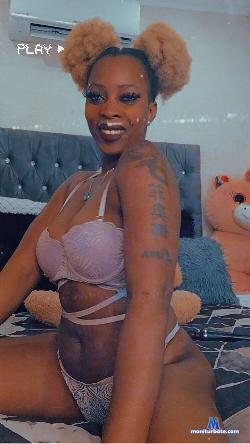 RoyalXEbonyy2 stripchat livecam performer profile