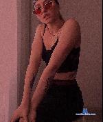 EvaOven stripchat livecam show performer room profile