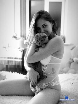 sorano_su stripchat livecam performer profile
