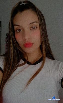 BELLA387 stripchat livecam performer profile