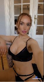playwith_ari stripchat livecam show performer room profile
