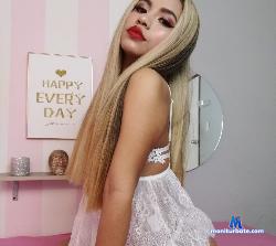 elizbethtaylor stripchat livecam performer profile