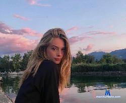 Lovely_Camille stripchat livecam performer profile