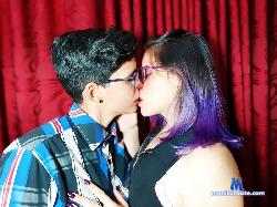 Violet_y_Sarah stripchat livecam performer profile