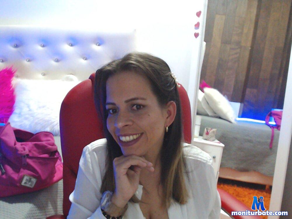 Daphne_xox Stripchat performer tag Language Colombian tag Language Spanish Speaking girls ethnicity Latino body Type Curvy specifics Big Ass specifics Big Tits specific Shaven do Doggy Style hair Color Black small Audience age Mature auto Tag New private Price Eight specific Trimmed auto Tag P2 P do Erotic Dance do Kissing