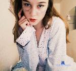 MollyRush stripchat livecam show performer room profile