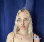 AikoDereni stripchat livecam show performer room profile